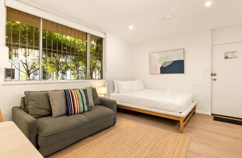 Paddington Apartment | Bright Paddington Studio Near Oxford Street Hub