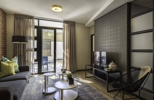 Greater Johannesburg Metropolitan Area Apartment | C.A.G One Bed Apartment in Rosebank Johannesburg