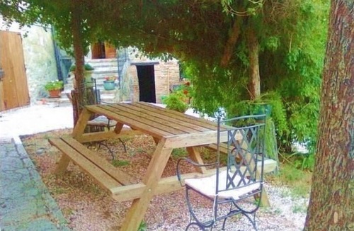 Urbino House | Ca Piero - antikes Borgo mit Pool by Interhome
