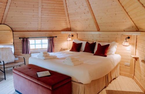 Kirknewton House | Caerketton Cabin