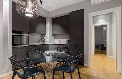Historic Center Apartment | Caldarese Apartment with Balcony by Wonderful Italy