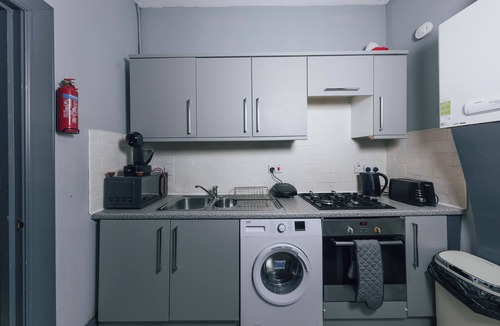 Leith Apartment | Calton Hill Victorian Old Town Apartment