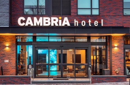 Buzzard Point Hotel | Cambria Hotel Washington D.C. Navy Yard Riverfront