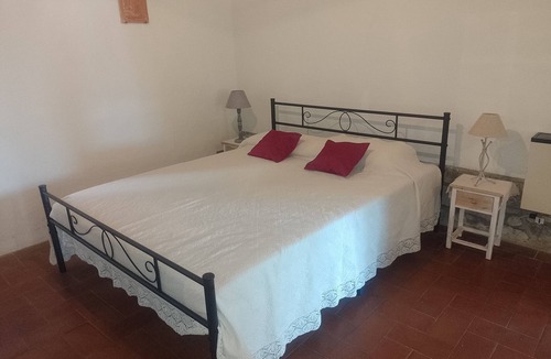 Londa Bed & Breakfast | Camera con Bagno, Angolo Giorno, Loggia Esterna, Vasca Idromassaggio e Piscina