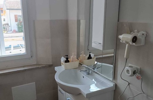 Alfonsine Apartment | camera grande nel beb MTB