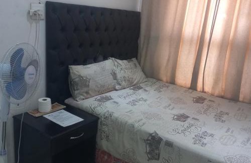 Greater Johannesburg Metropolitan Area Bed & Breakfast | Campafela Guest House