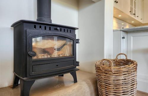 Bishopscourt House | Camps Bay Luxury Family Retreat, Lush & Stylish