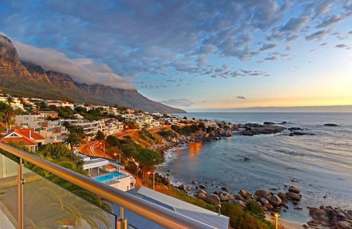 Camps Bay House | Cape Nights - Stylish Villa Panoramic Views Pool
