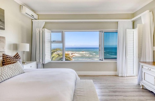 Camps Bay House | Cape Nights - Stylish Villa Panoramic Views Pool