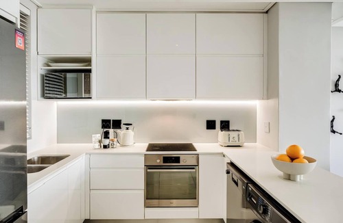 Cape Town City Centre Apartment | Cape Town Deluxe City Apartment Hafen Views