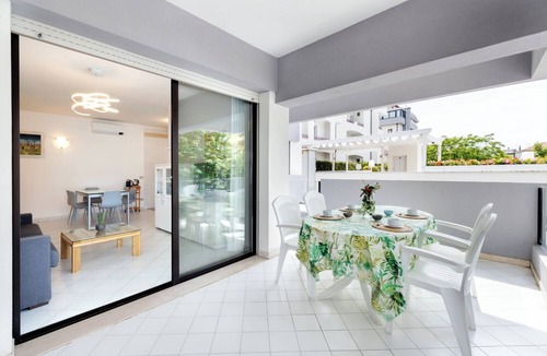 Riccione Apartment | Carinzia Sea View Comfort 5 - Riviera Collection