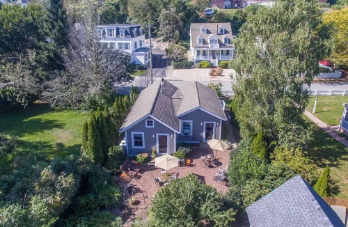 Mystic Cottage | Carriage House at 26 Pearl: Private Suite, 3 Minute Walk Downtown & Pet Friendly