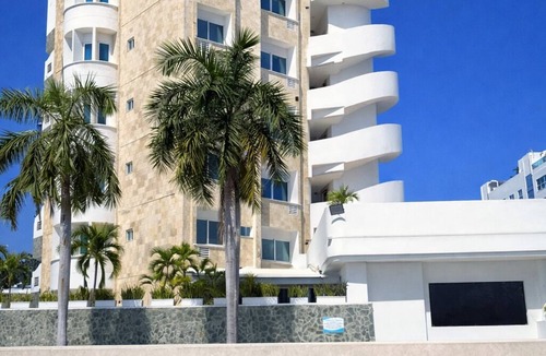 La Boquilla Condo | Cartagena Beach Front You will be Living the life on the beach