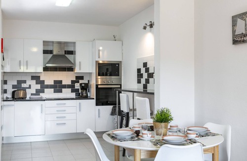 Vale de Centianes Apartment | Casa Colina Sol 611 - Seaview apartment