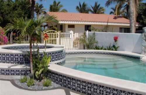 Buenos Aires Villa | Casa de Las Palmas . . . like your own beachfront estate on the Sea of Cortez!