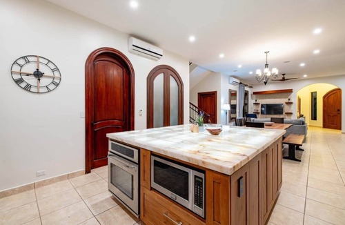 Playa Hermosa House | Casa del Alma stunning ocean-view home w/pool & full equipped casita
