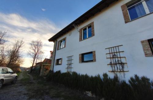 Montegioco House | Casa Del Colle