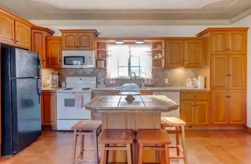 Primera Seccion House | CASA DEL MAR‣ Sleeps 14 ‣ AC ‣ WiFi ‣ Near Malecón
