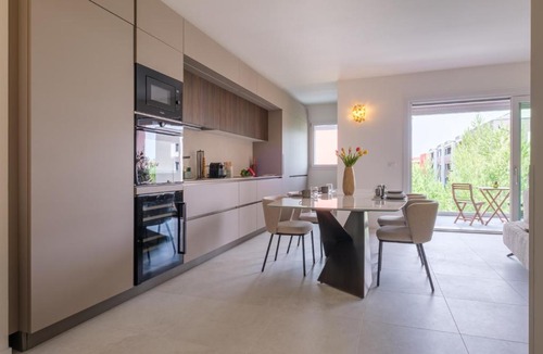 Bolognina Apartment | Casa dell'Avvocato by Studio Vita - Free Garage