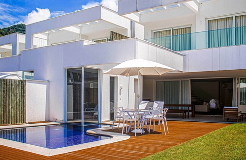 Porto Frade House | Casa deslumbrante com marina privativa-Porto Frade