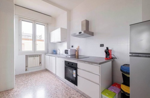 San Donato Apartment | Casa Ermete, modern apartment in Fiera
