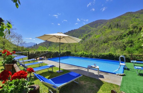 Castiglione di Garfagnana House | Casa Le Meriche, Castiglione di Garfagnana, Italy