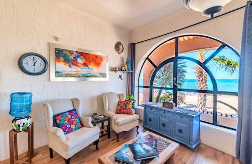 La Paz Bed & Breakfast | Casa Kootenay Waterfront BnB