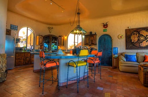 La Paz Bed & Breakfast | Casa Kootenay Waterfront BnB