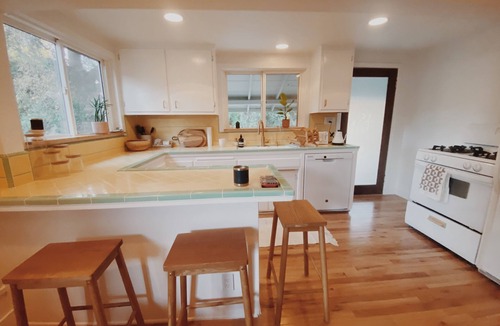 Meiners Oaks House | Casa la Luna - a peaceful and modern rustic cottage in Ojai