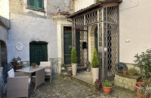 Masero House | Casa Monti 8 Pax by VILLASRETREATS with pool, BBQ near Cinque Terre and Versilia