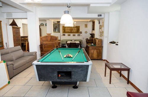 Cisano sul Neva Bed & Breakfast | Casa Rosso-le cantine