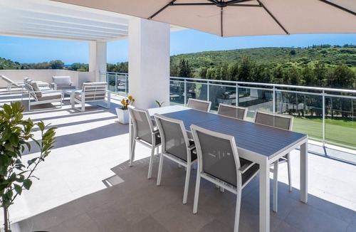 Casares Apartment | Casares Green 2365 Golf & Luxury