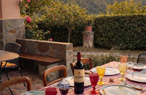 Bobbio Villa | Cascina Bruna - Terrazza panoramica e giardino a Bobbio, Val Trebbia