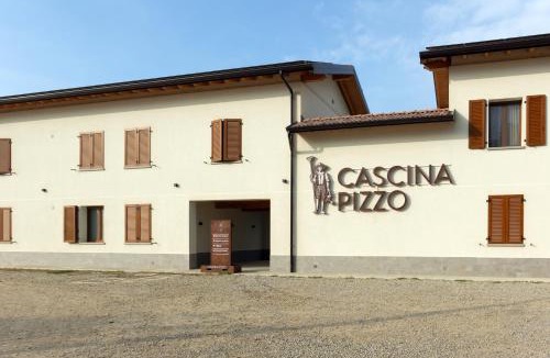 Mediglia Apartment | Cascina Pizzo