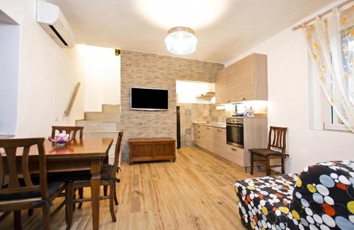 Peretola Apartment | Casina Valentina - Happy Rentals