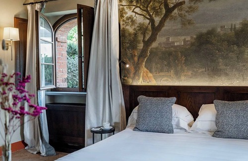 Monastero d'Ombrone Hotel | Castel Monastero - The Leading Hotels of the World