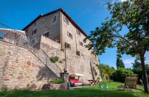 Mercato Saraceno House | Castello Montesasso