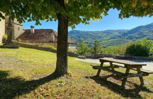 Polinago House | Castle With Private Spa In Modenese Apennines
