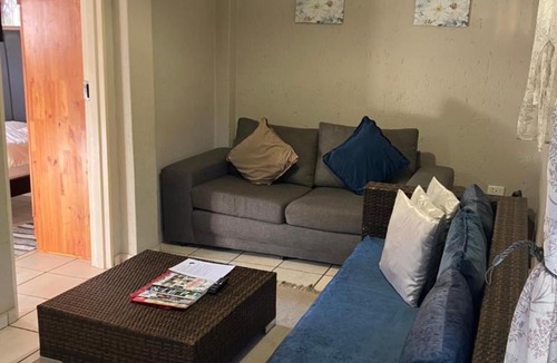 Madeteleli House | Cave view Cottages
