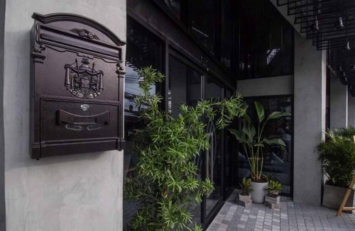 Thon Buri House | Central Deluxe Double | Bangkok Stay