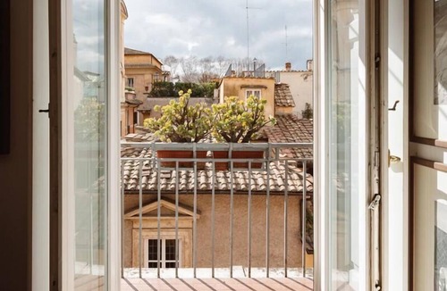 Rione V Ponte Apartment | Cesarina Home Campo dei Fiori