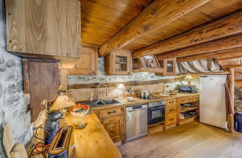 Les Brevieres Ski Chalet | Chalet, 50m from resort center, view mountain, terrace, fireplace or stove, tv, ski locker, 130m²