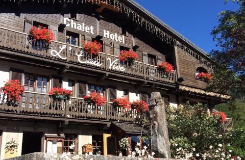 Saint-Nicolas-la-Chapelle Apartment | Chalet Appart'Hôtel l'Eau Vive