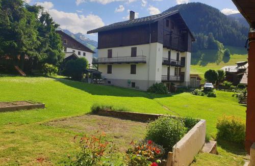 Areches House | Chalet cosy pour 2-3 pers. avec jardin au cœur du village, à 5 min du ski et proche des commerces - FR-1-342-274