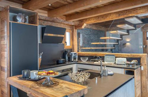 Les Saisies Ski Chalet | Chalet de luxe skis aux pieds, jacuzzi et sauna - FR-1-809-2