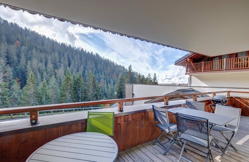 Cohennoz Apartment | Chalet des Oursons - Two Bedroom Apartment, Sleeps 5