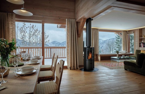 Notre-Dame-de-Bellecombe Ski Chalet | Chalet Gridloup - Wonderful mountain views in every season - OVO Network