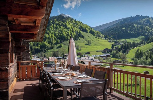 La Giettaz Ski Chalet | Chalet Goville - luxury alpine base for 15 sauna & hot tub - OVO Network