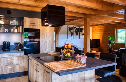 Praz-sur-Arly Ski Chalet | Chalet le Feston