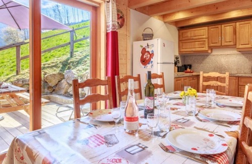Beaufort Ski Chalet | Chalet 'Les Tarines 2' with Mountain View, Private Terrace and Wi-Fi